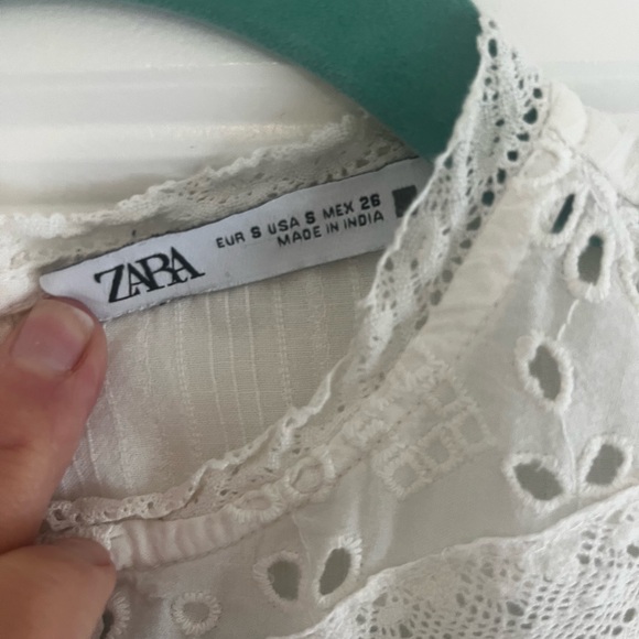 Zara Ivory Lace & Eyelet Top - Picture 4 of 7